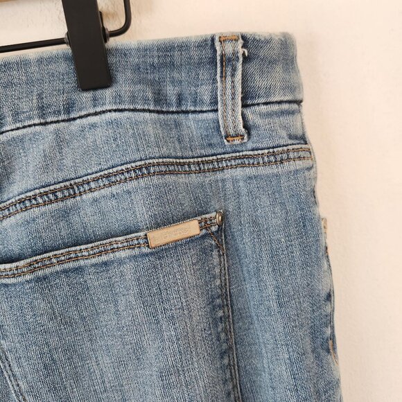 Chico's So Slimming Girlfriend Ankle Jeans Medium Wash Stretch Women's 16 - Picture 5 of 8